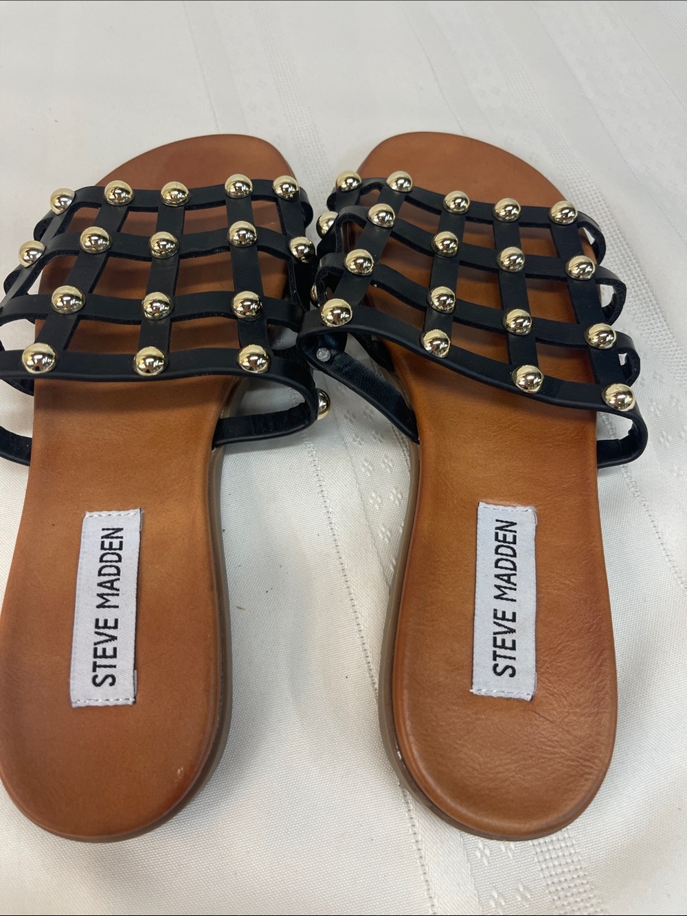Steve Madden Black Studded Woven Slide Sandals Sz 6.5 - Picture 13 of 16